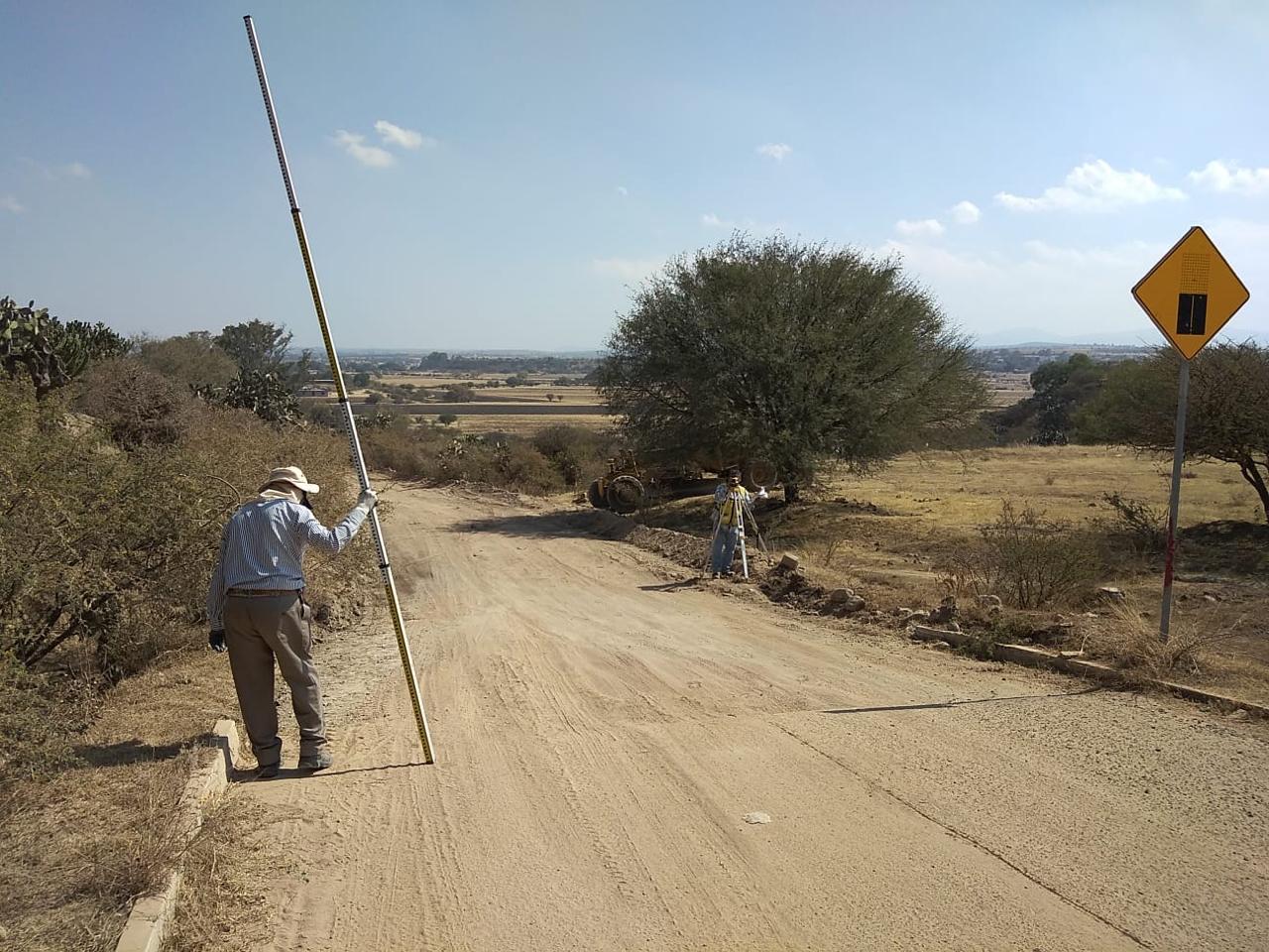 Terracerías y nivelación
